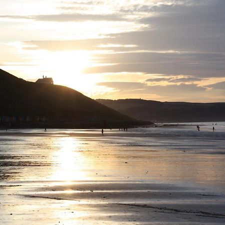 No3 By The Sea Apartment Whitby Bagian luar foto