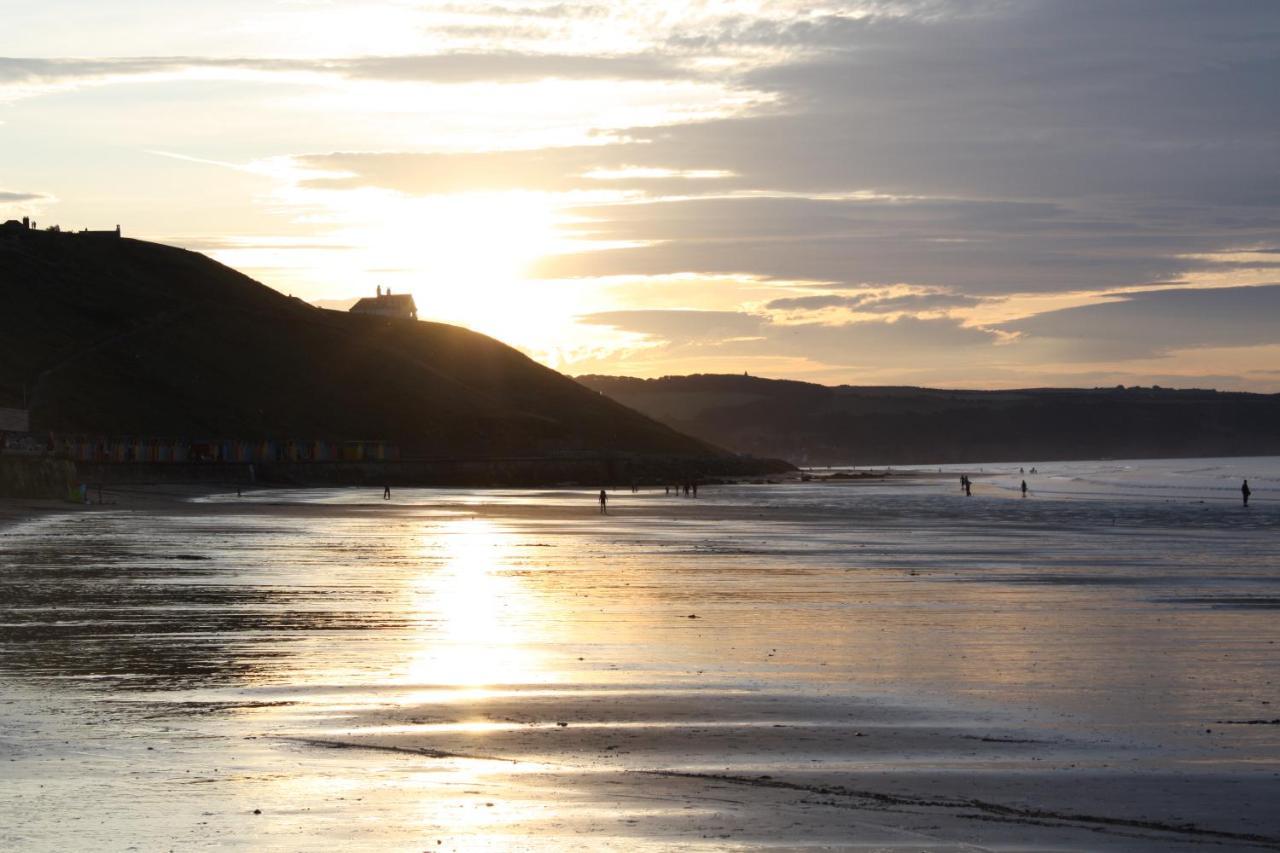 No3 By The Sea Apartment Whitby Bagian luar foto