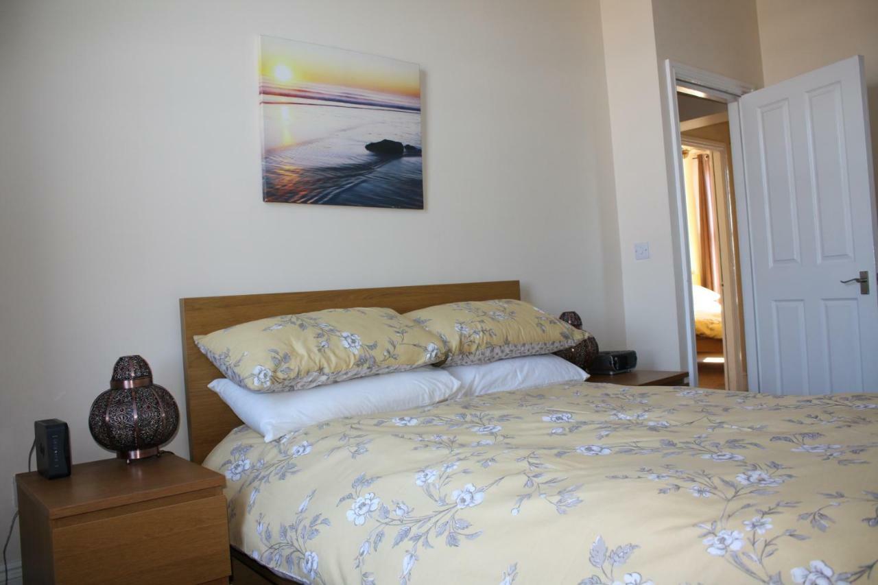 No3 By The Sea Apartment Whitby Bagian luar foto